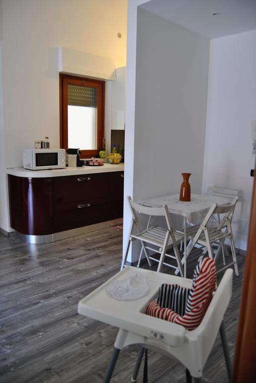 Rhomeholidays Fiumicino Exterior photo
